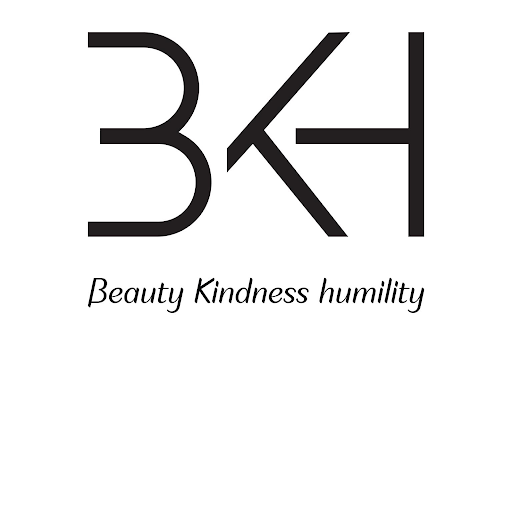 Cover photo of Hannaclothingstore clothing boutique apparel women wear Jewellery watches Necklaces Jumpsuits